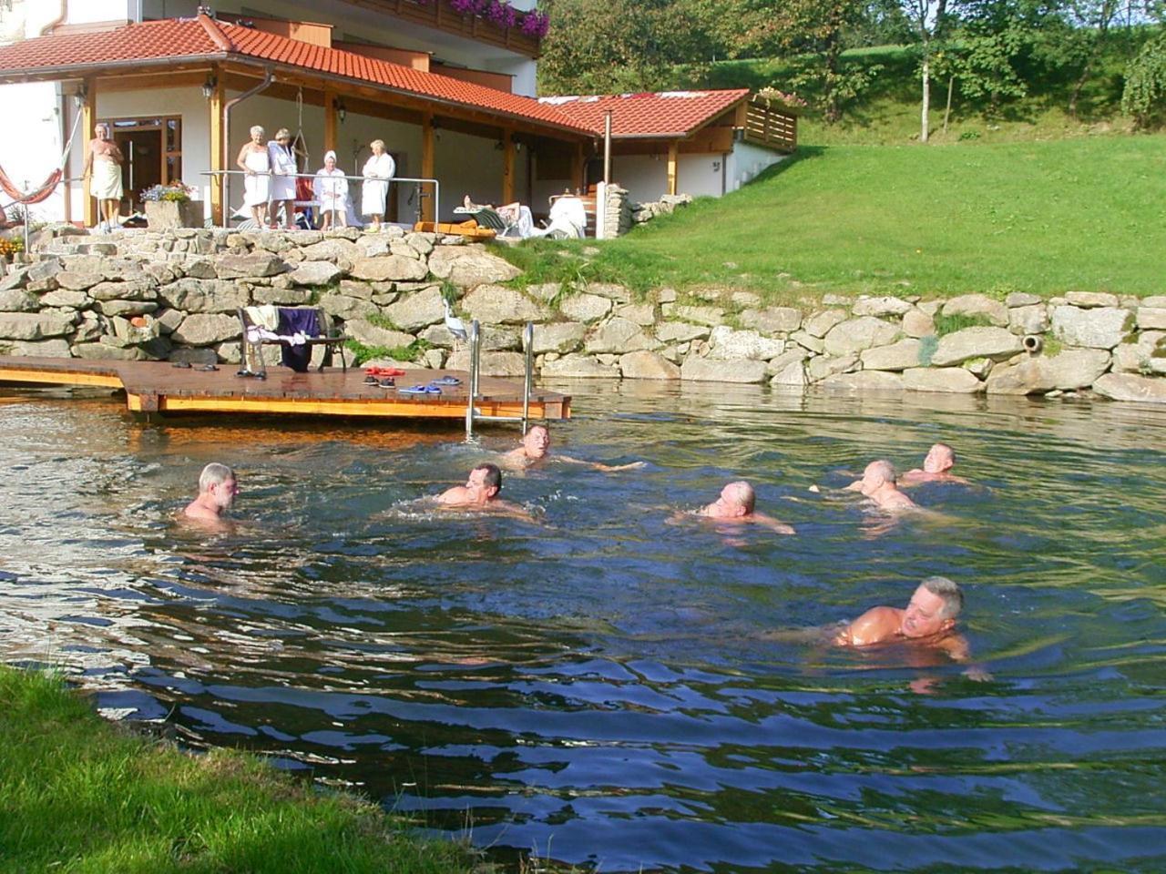 Landhotel Weingarten Haibach  Exteriör bild